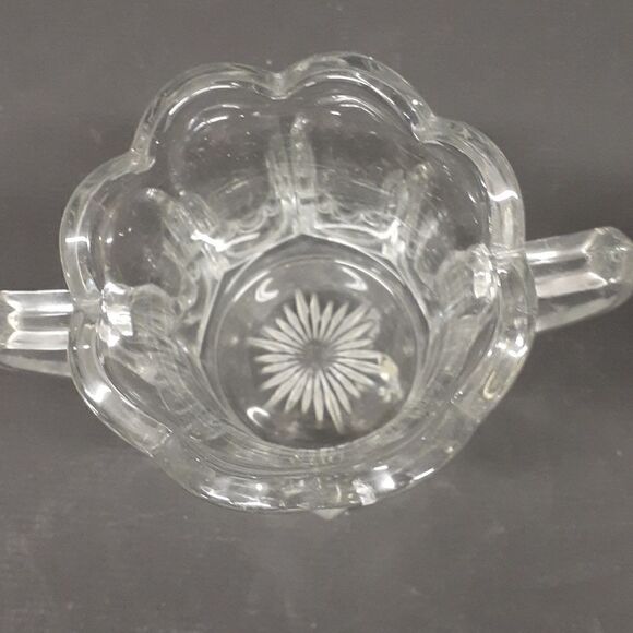 3 pc etched floral crystal sugar/creamer, & sm. dish with bottom star design - Picture 10 of 13